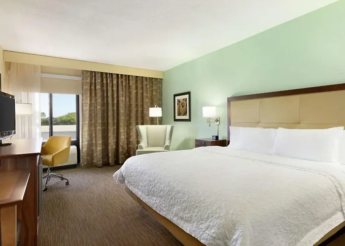 Hampton Inn & Suites Tarpon Springs