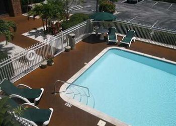 Hotel Hampton & 3*