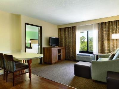Hampton & Hotel Tarpon Springs