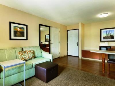 Hampton & 3* Tarpon Springs