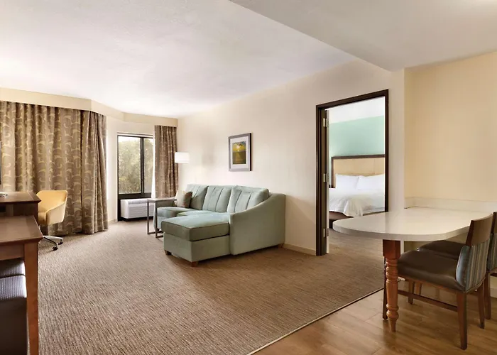 Hampton Inn & Suites Tarpon Springs